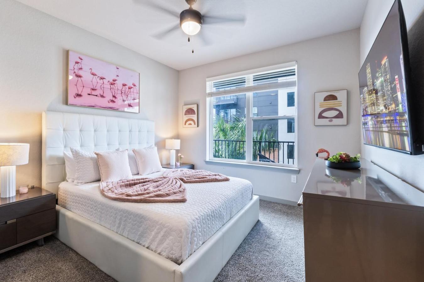 Tropicana Field 2 Bed In Dwtwn With Free Parking Apartment Sankt Petersburg Exterior foto