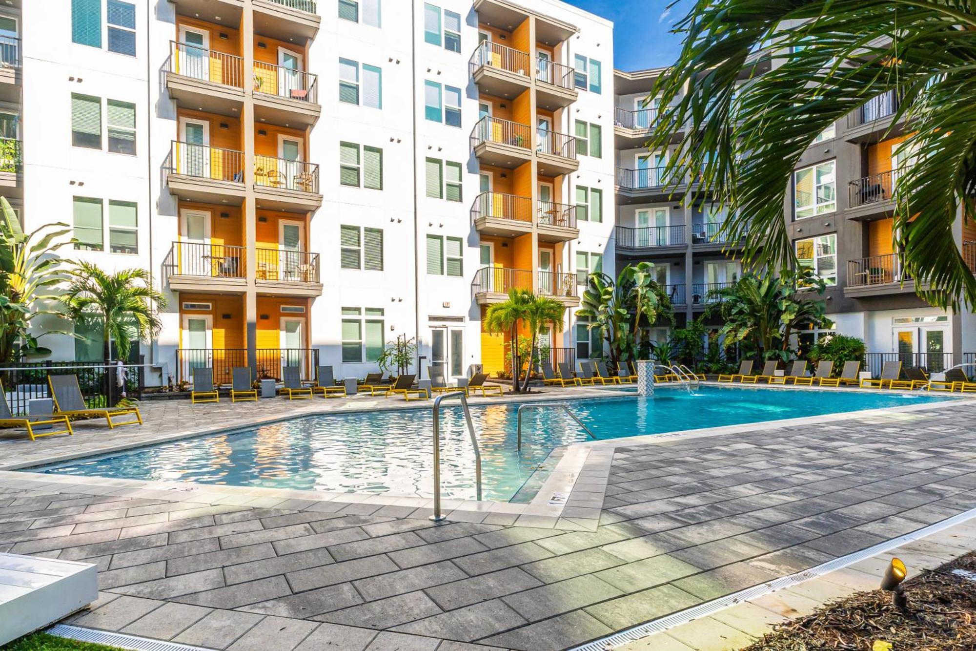 Tropicana Field 2 Bed In Dwtwn With Free Parking Apartment Sankt Petersburg Exterior foto